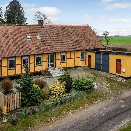 3 Bedroom Beautiful In