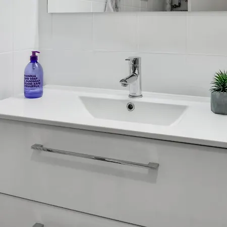 펜션 3 Bedroom Beautiful In