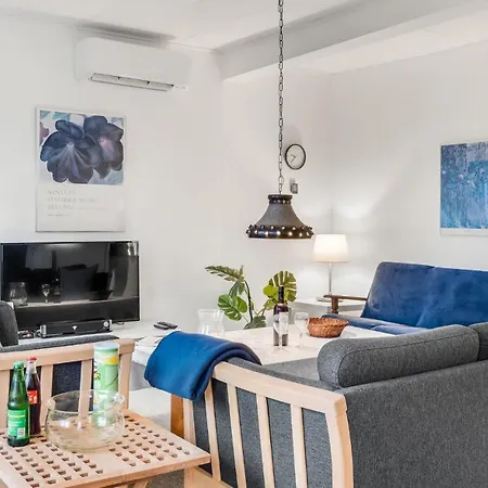 3 Bedroom Beautiful In 펜션 Vesterborg